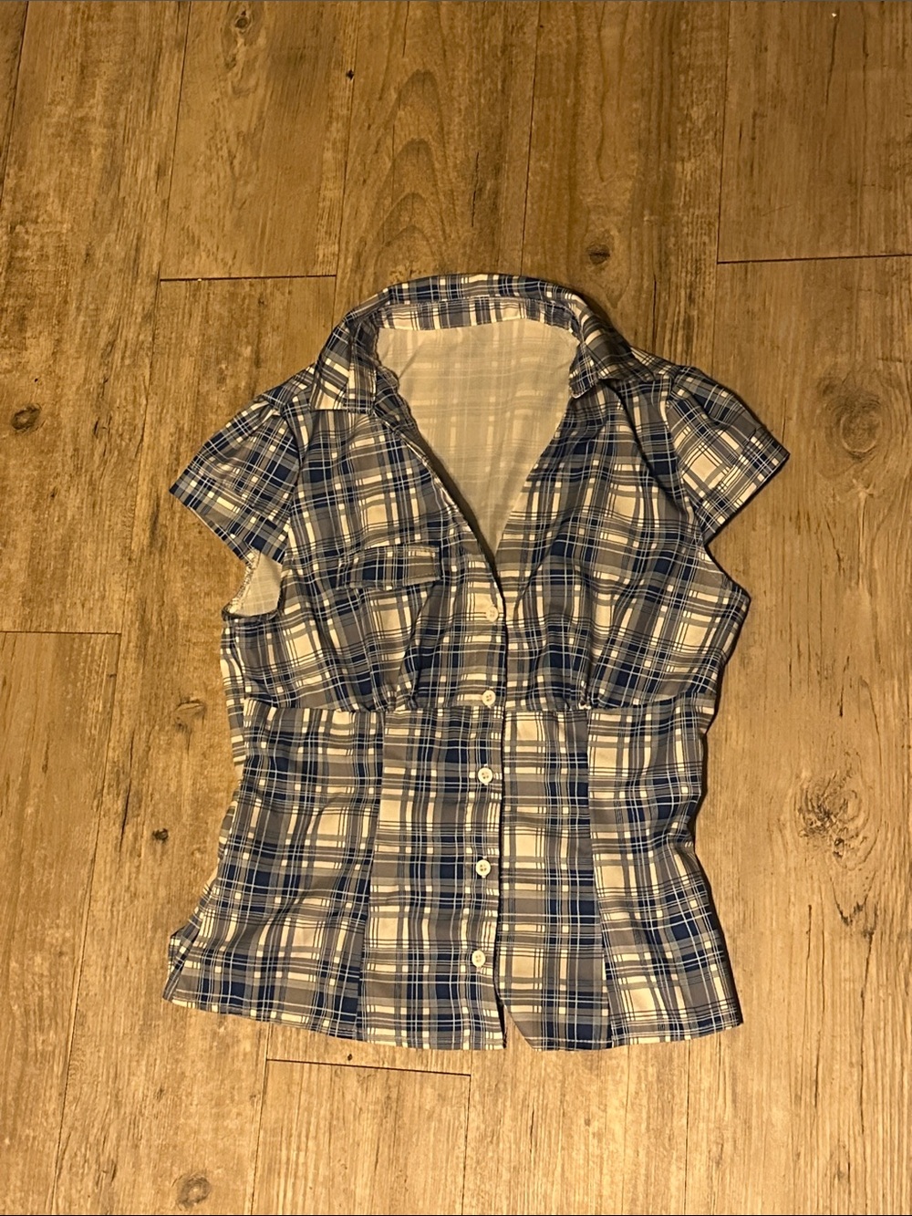 Blue Plaid Short-Sleeve Button-Up Top